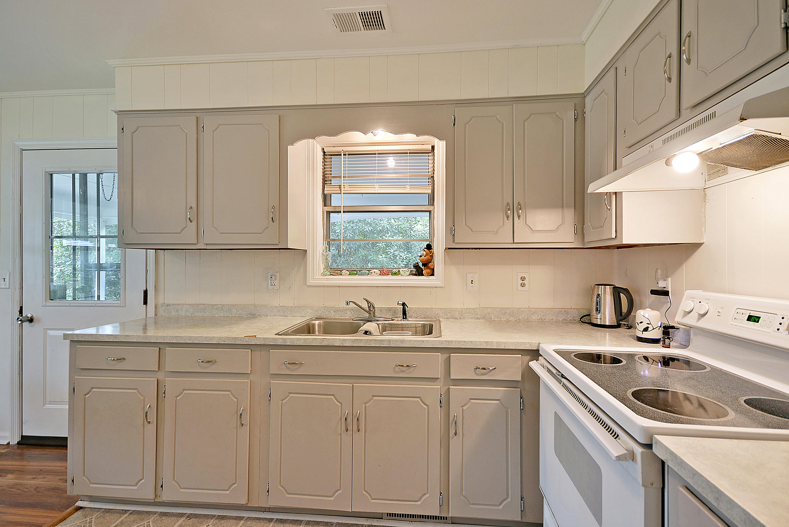 316 Pine Needle Road Walterboro, SC 29488 - Photo 14 of 21 DSC_0117_DSC_0118 copy