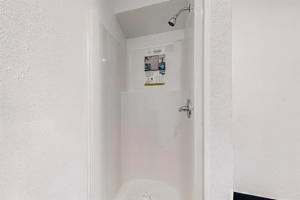 $159,990 | 325 Teakwood Avenue, Streetman, TX 75859