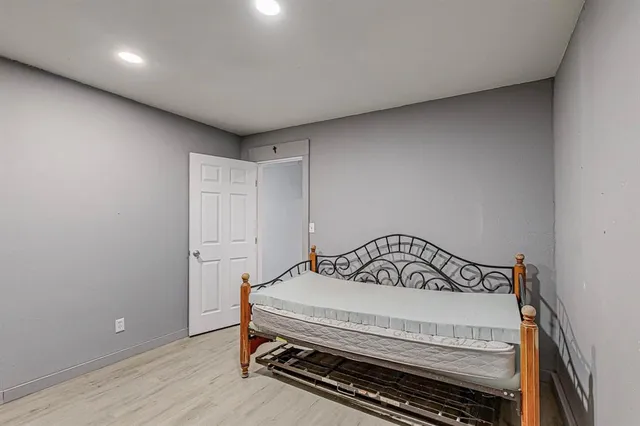 $174,990 | 325 Teakwood Avenue, Streetman, TX 75859