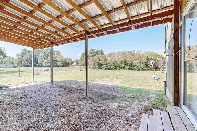 $174,990 | 325 Teakwood Avenue, Streetman, TX 75859