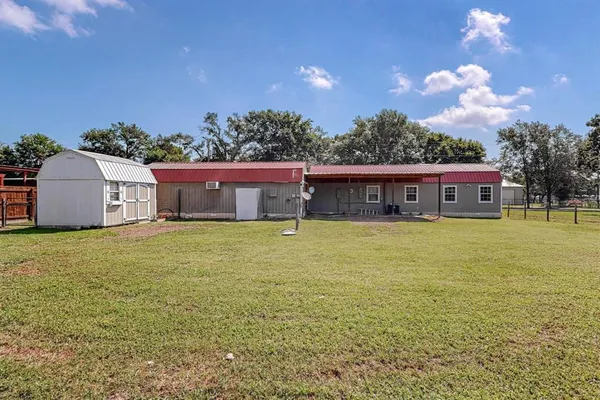 $159,990 | 325 Teakwood Avenue, Streetman, TX 75859