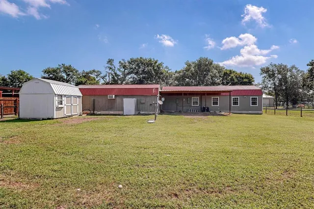 $174,990 | 325 Teakwood Avenue, Streetman, TX 75859