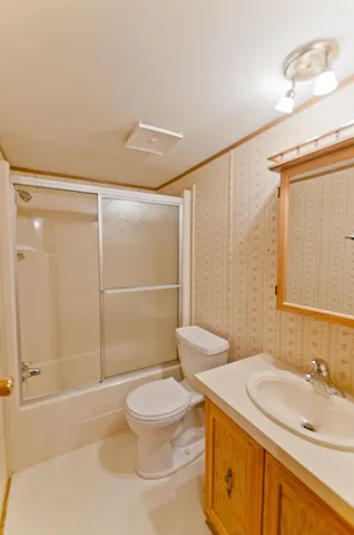 $269,900 | 1412 Birchwood Lane, Eau Claire, WI 54703