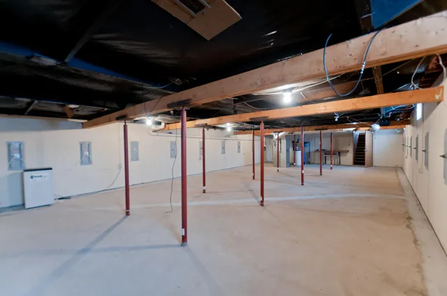 $269,900 | 1412 Birchwood Lane, Eau Claire, WI 54703