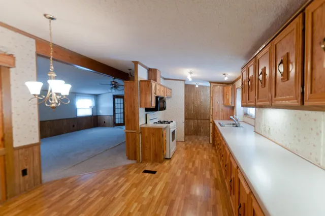 $269,900 | 1412 Birchwood Lane, Eau Claire, WI 54703