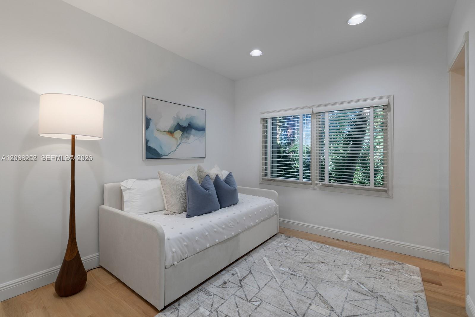 6500 North Bay Road Miami Beach, FL 33140 - Photo 32 of 41