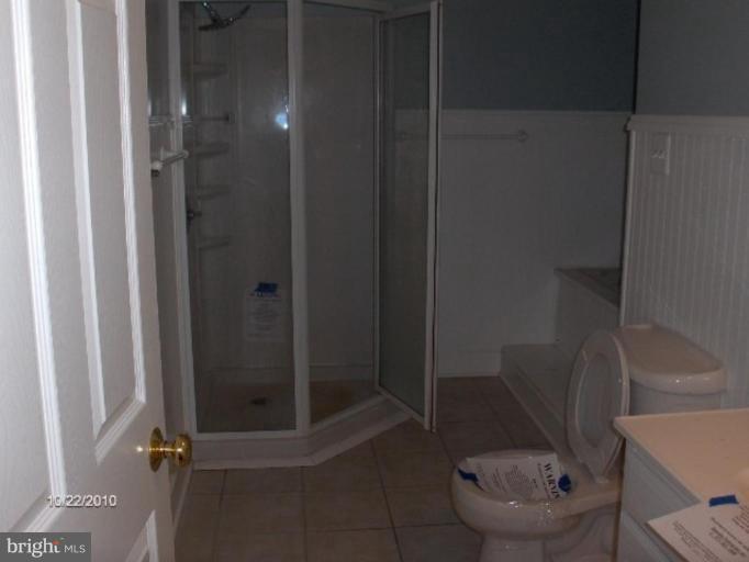 910 Walnut Street Frederick, MD 21703 - Photo 12 of 15 Master Bath