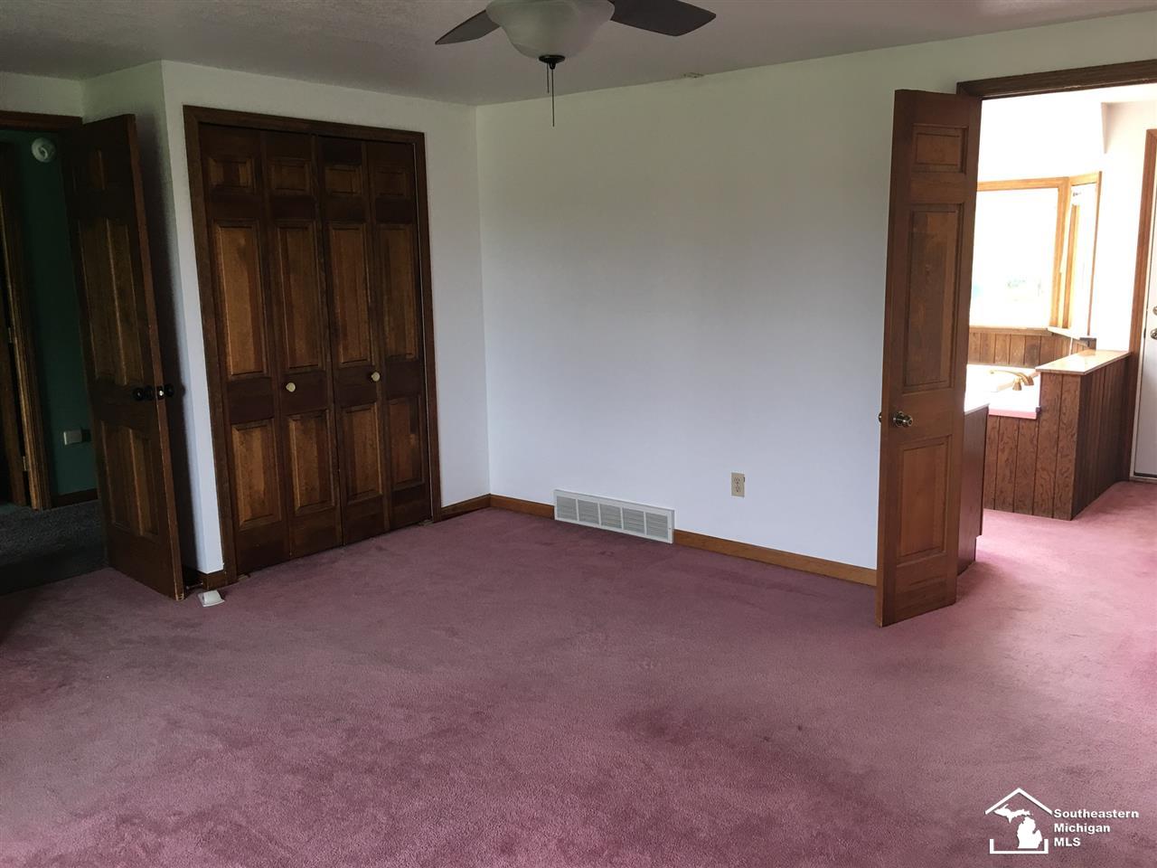 13465 West Albain Road Petersburg, MI 49270 - Photo 25 of 42 31359495-24.JPG