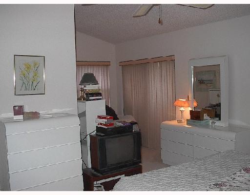 23405 Water Circle, Unit COURTYARD 13 Boca Raton, FL 33486 - Photo 8 of 12 Additional Photo
