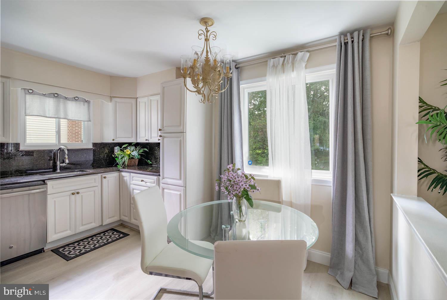 937 Caledonia Street Philadelphia, PA 19128 - Photo 13 of 35