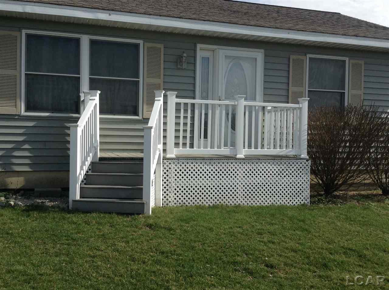 2175 Oakwood Road Adrian, MI 49221 - Photo 5 of 45 Gallery Image 5