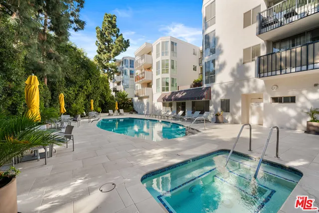 $3,500 | 8530 Holloway Drive, Unit 318, West Hollywood, CA 90069