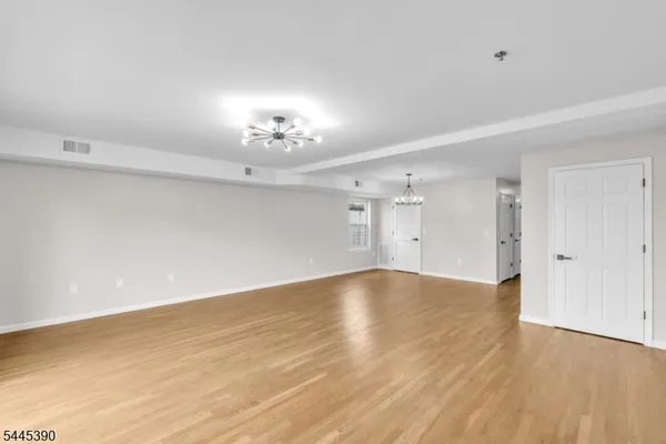 $2,900 | 15 Wharton Street, Newark, NJ 07114