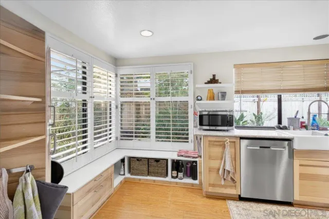 $939,900 | 6339 Caminito Del Pastel, San Diego, CA 92111