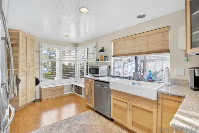 $939,900 | 6339 Caminito Del Pastel, San Diego, CA 92111