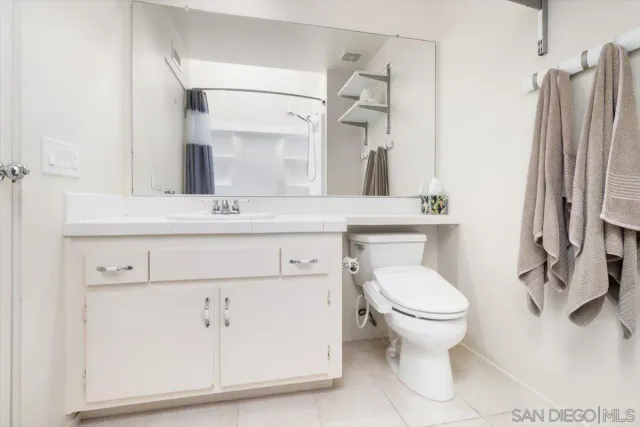 $939,900 | 6339 Caminito Del Pastel, San Diego, CA 92111