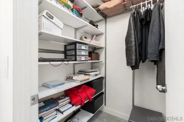 $939,900 | 6339 Caminito Del Pastel, San Diego, CA 92111