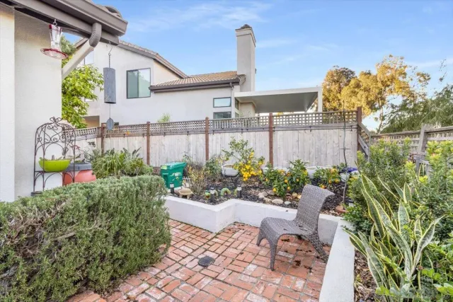 $939,900 | 6339 Caminito Del Pastel, San Diego, CA 92111