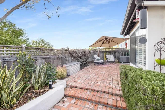 $939,900 | 6339 Caminito Del Pastel, San Diego, CA 92111