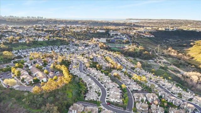 $939,900 | 6339 Caminito Del Pastel, San Diego, CA 92111