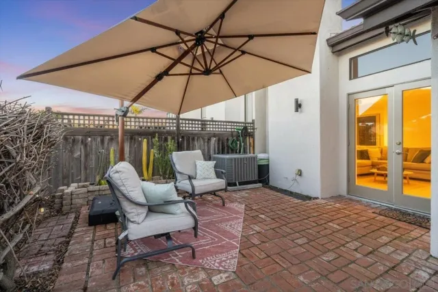$939,900 | 6339 Caminito Del Pastel, San Diego, CA 92111