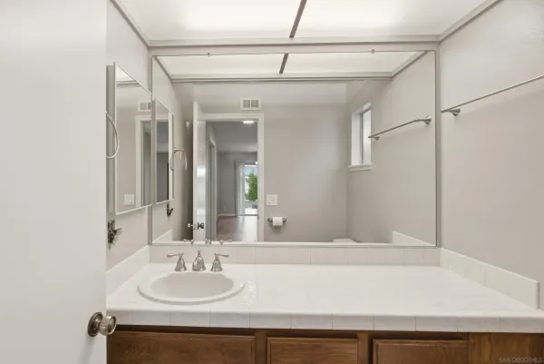 $4,750 | 4704 Oporto Court, San Diego, CA 92124