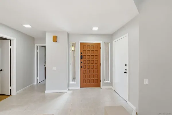 $4,750 | 4704 Oporto Court, San Diego, CA 92124