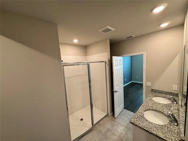 $2,100 | 512 Mckenna Drive, Winter Haven, FL 33881