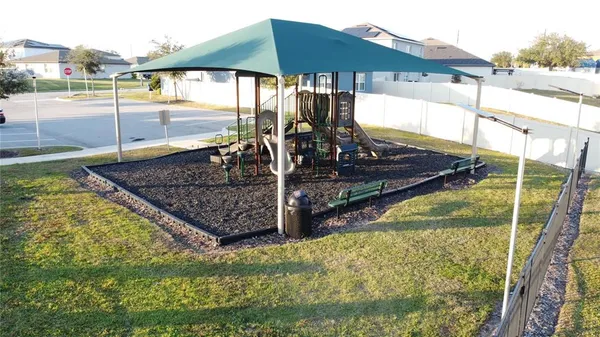 $1,950 | 512 Mckenna Drive, Winter Haven, FL 33881