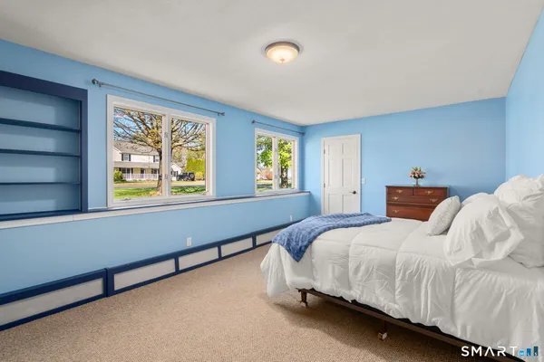 $575,000 | 215 Four Bridges Road, Somers, CT 06071