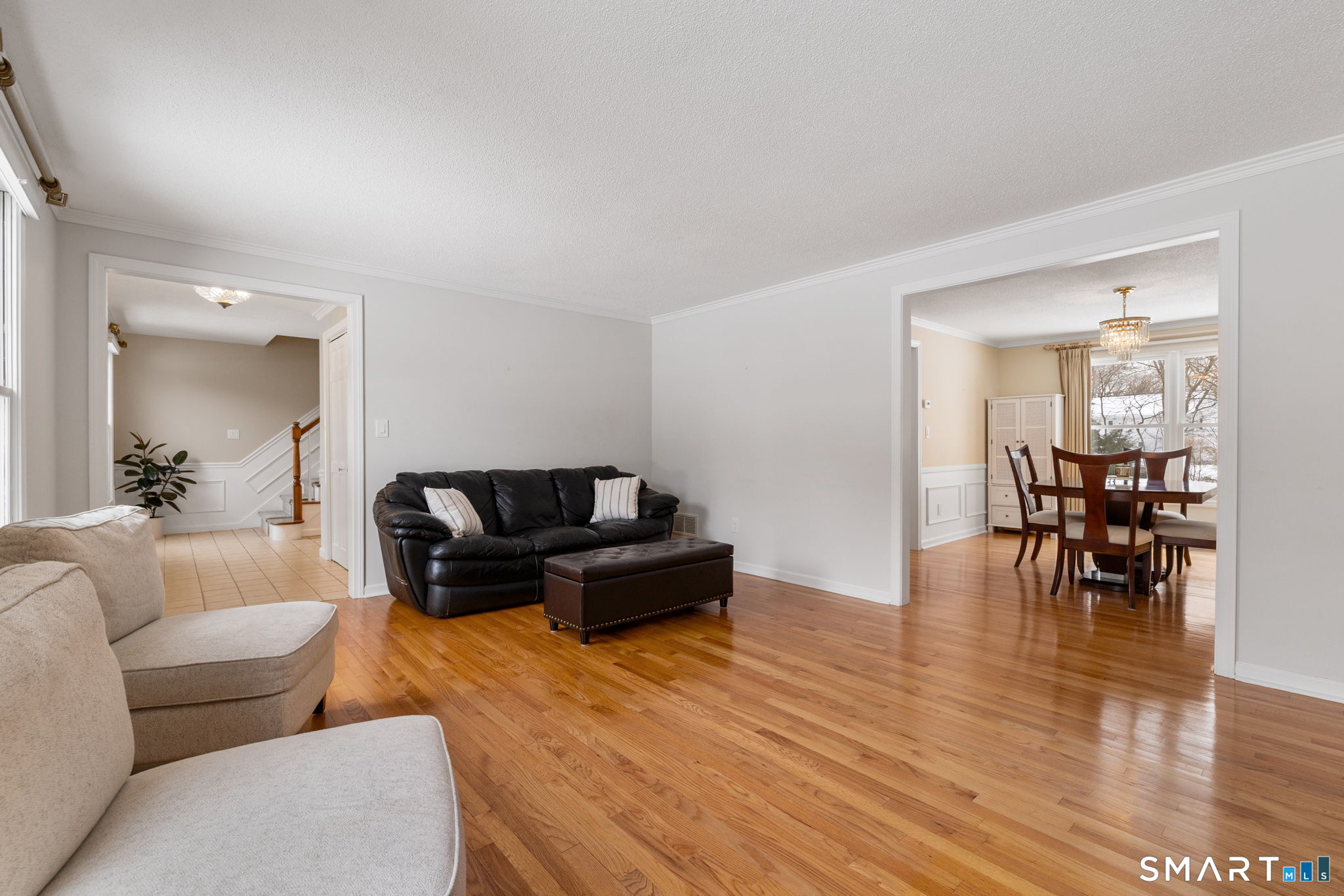 23 North Pond Road Cheshire, CT 06410 - Photo 3 of 35