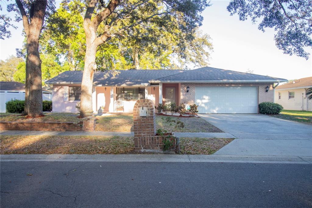 613 Andrew Street Altamonte Springs, FL 32714 - Photo 10 of 56 Gallery Image 10