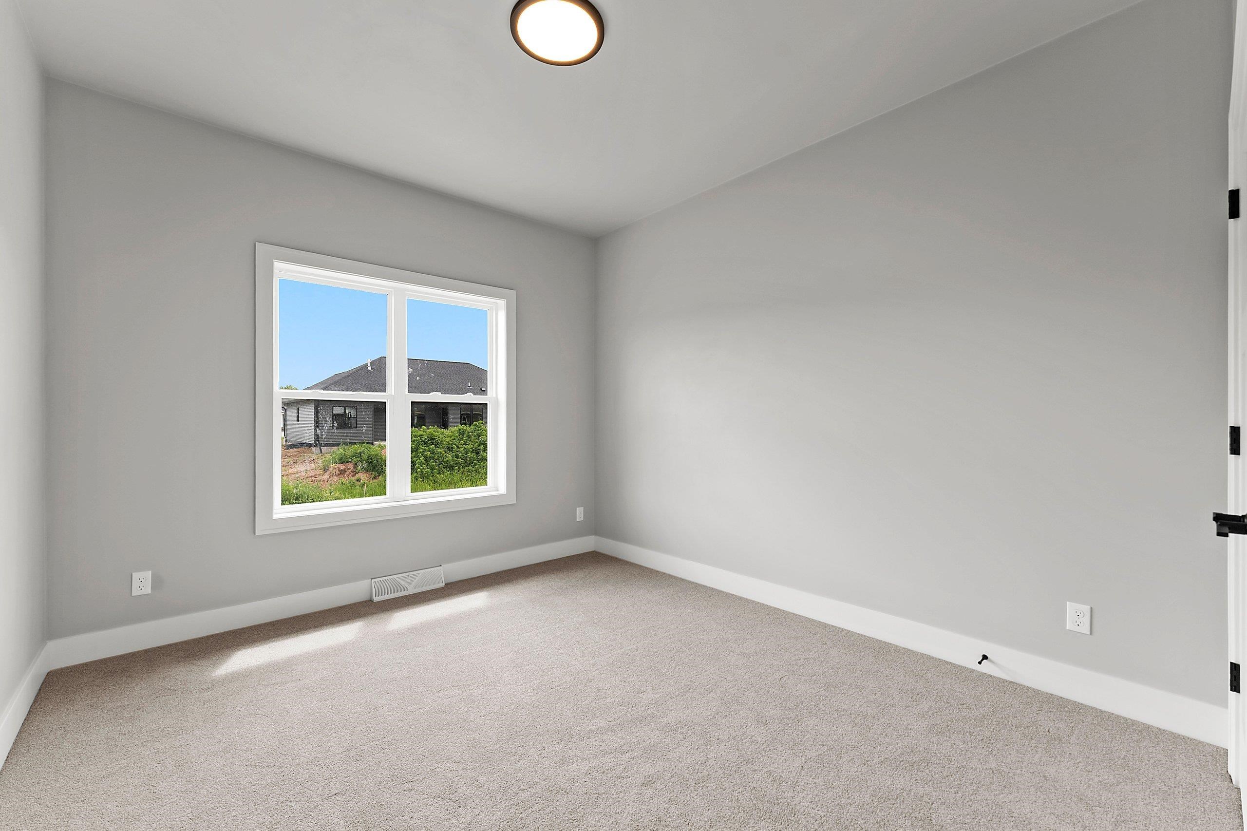1430 Divinity Drive De Pere, WI 54115 - Photo 31 of 46