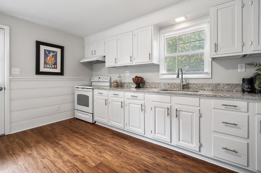 168 Shepard Road Sturbridge, MA 01566 - Photo 8 of 37 Gallery Image 8