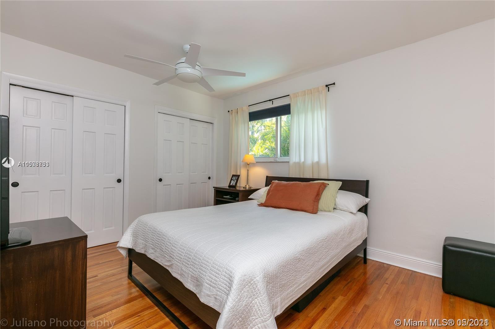 3508 Crystal View Court Coconut Grove, FL 33133 - Photo 18 of 37
