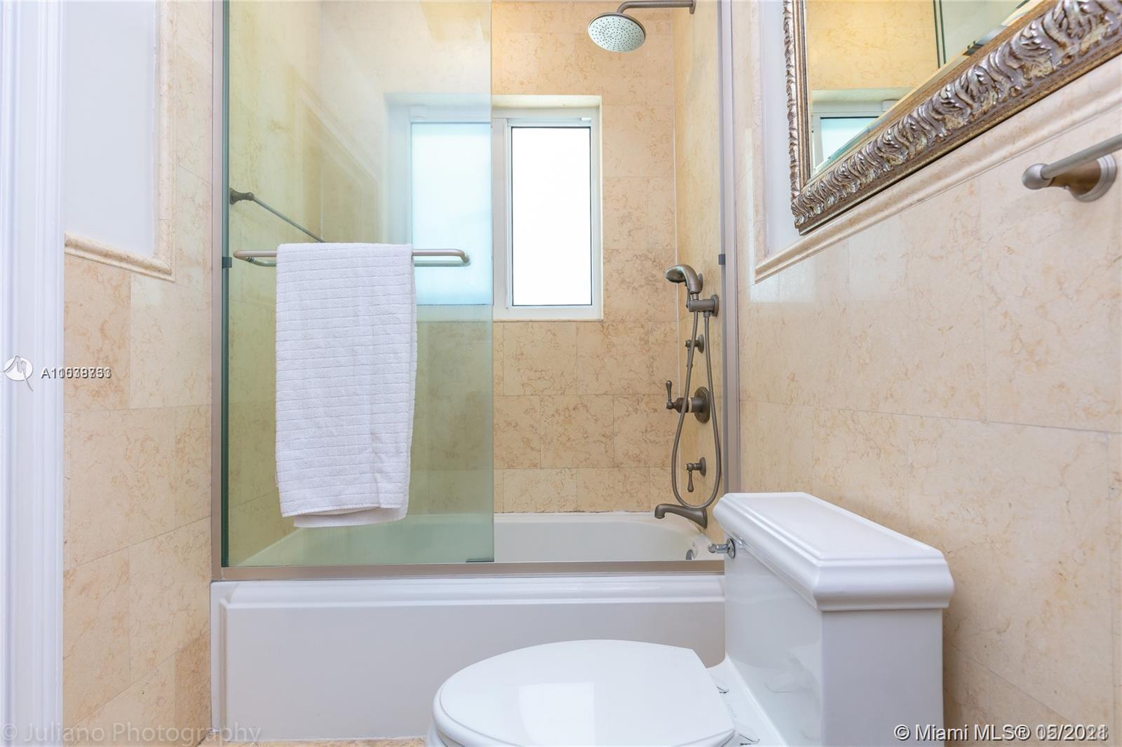 3508 Crystal View Court Coconut Grove, FL 33133 - Photo 25 of 37