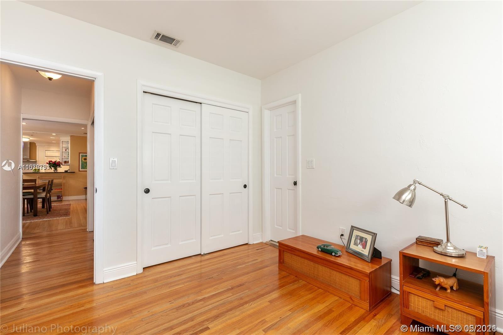 3508 Crystal View Court Coconut Grove, FL 33133 - Photo 28 of 37