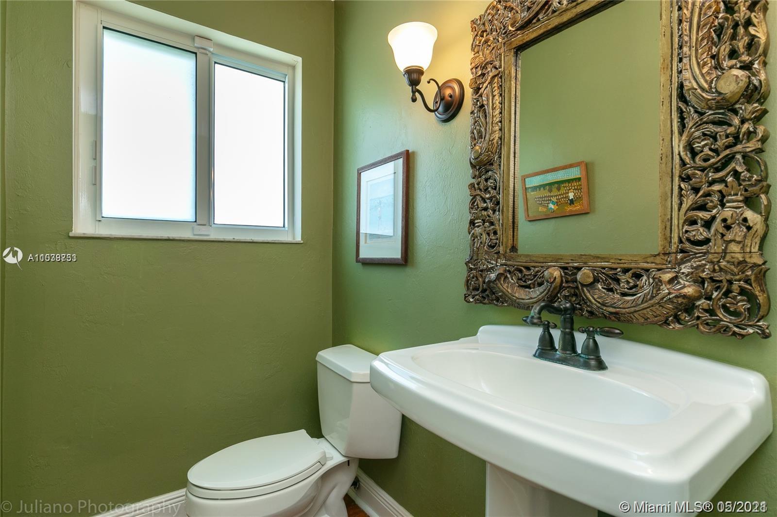 3508 Crystal View Court Coconut Grove, FL 33133 - Photo 29 of 37