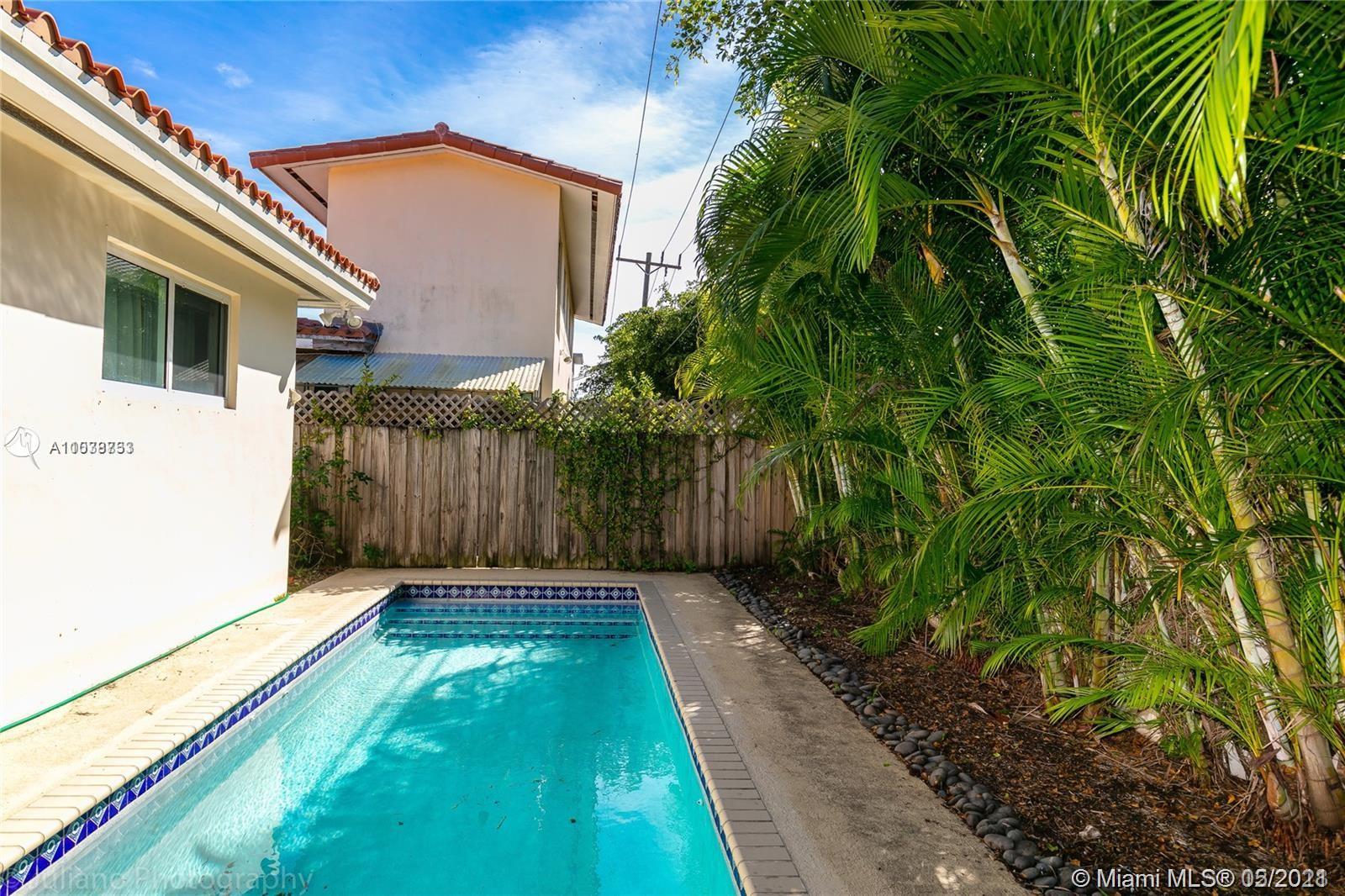 3508 Crystal View Court Coconut Grove, FL 33133 - Photo 33 of 37