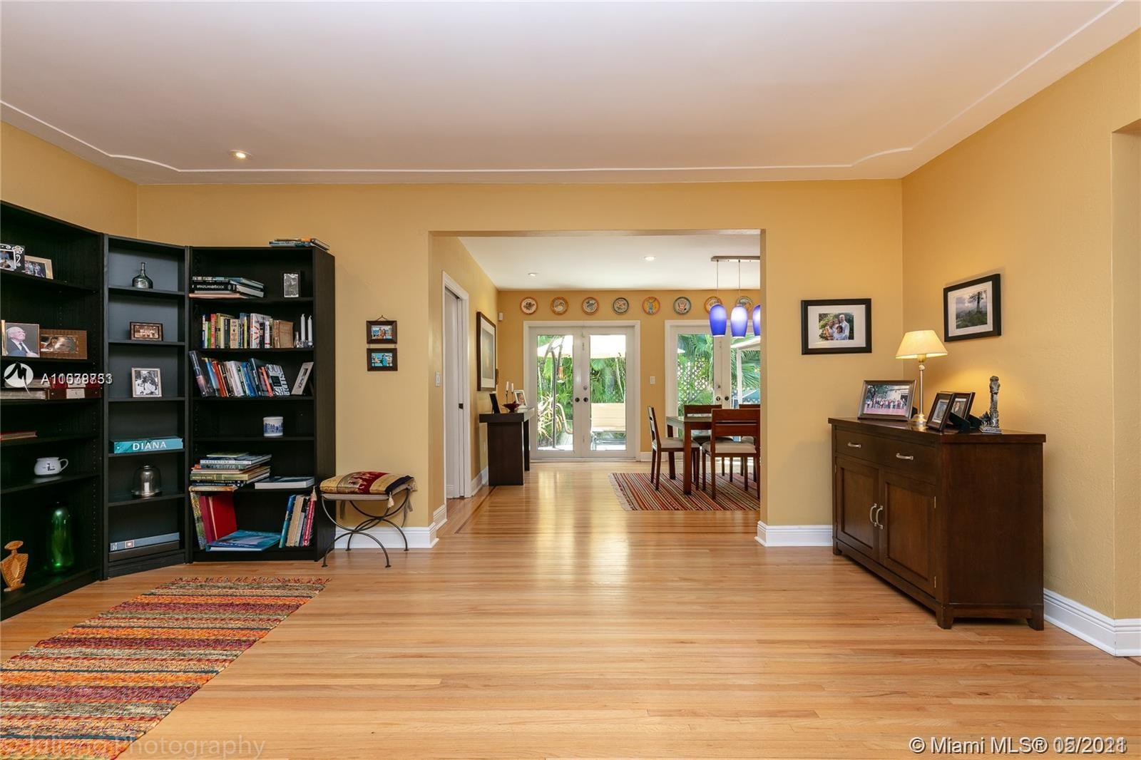 3508 Crystal View Court Coconut Grove, FL 33133 - Photo 7 of 37