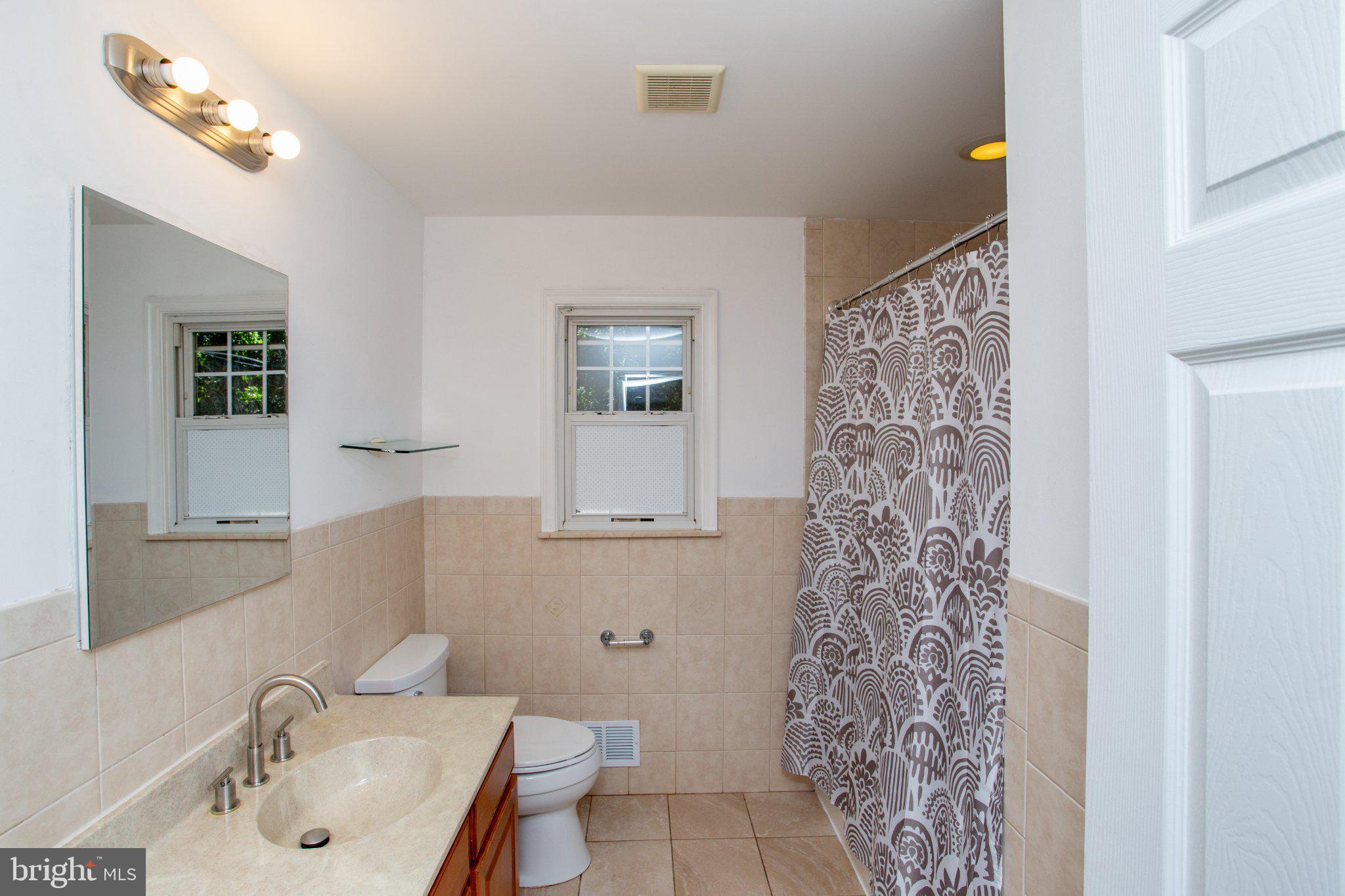 14 Woodmere Road North Brunswick, NJ 08902 - Photo 70 of 123 Gallery Image 70