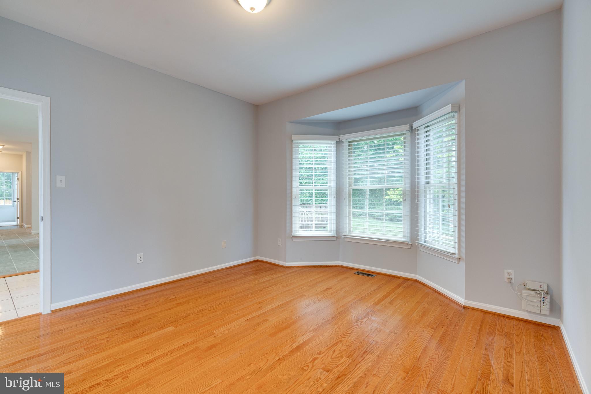 8143 Ridge Creek Way Springfield, VA 22153 - Photo 17 of 75 Study Room