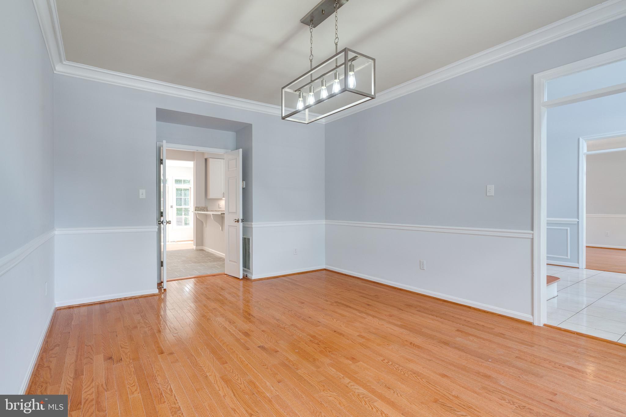 8143 Ridge Creek Way Springfield, VA 22153 - Photo 9 of 75 Dining Room