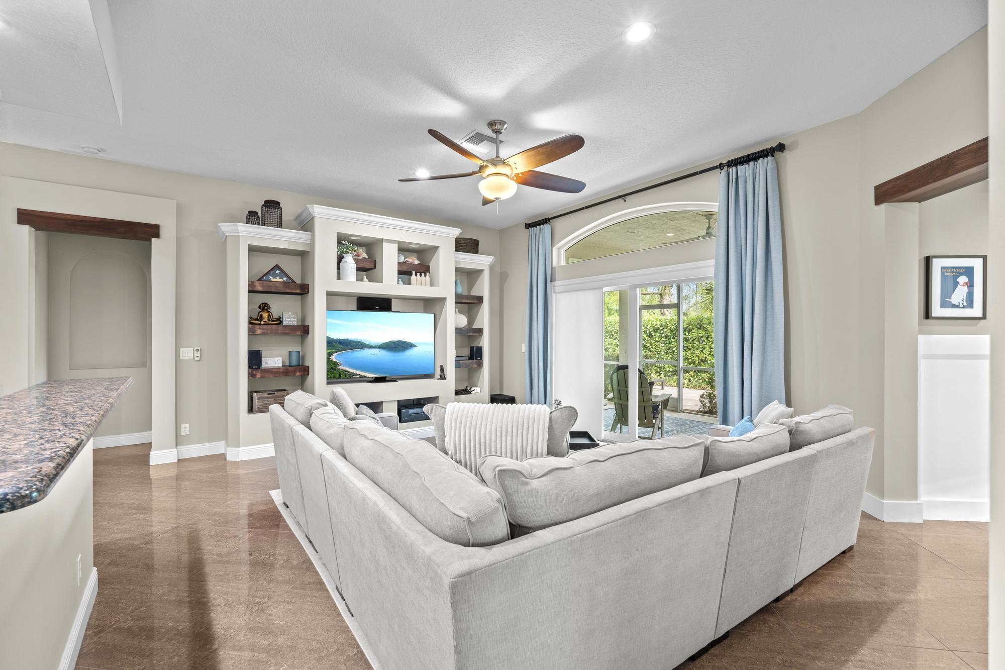 272 Clocktower Drive Jupiter, FL 33458 - Photo 19 of 61 A7407273