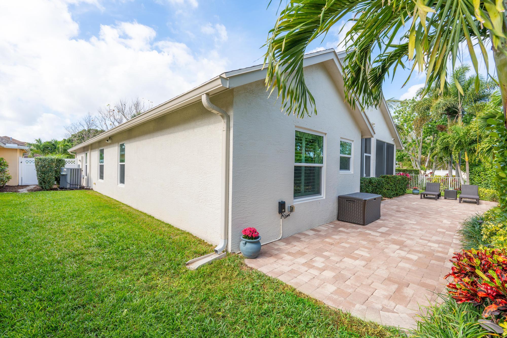 272 Clocktower Drive Jupiter, FL 33458 - Photo 48 of 61 A7407185