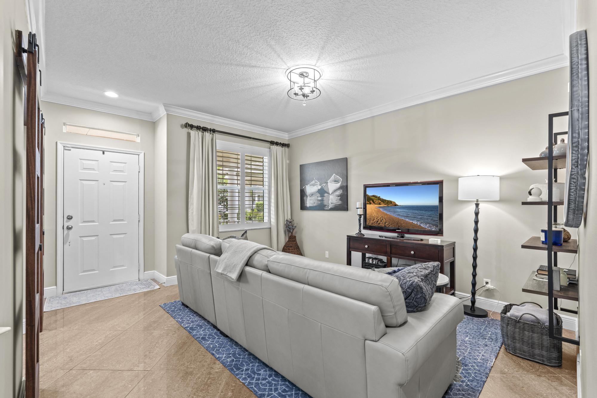 272 Clocktower Drive Jupiter, FL 33458 - Photo 8 of 61 A7407207