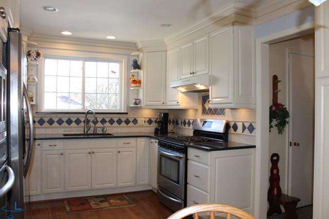 1160 Audubon Road Grosse Pointe, MI 48230 - Photo 14 of 30 31138272-13.JPG