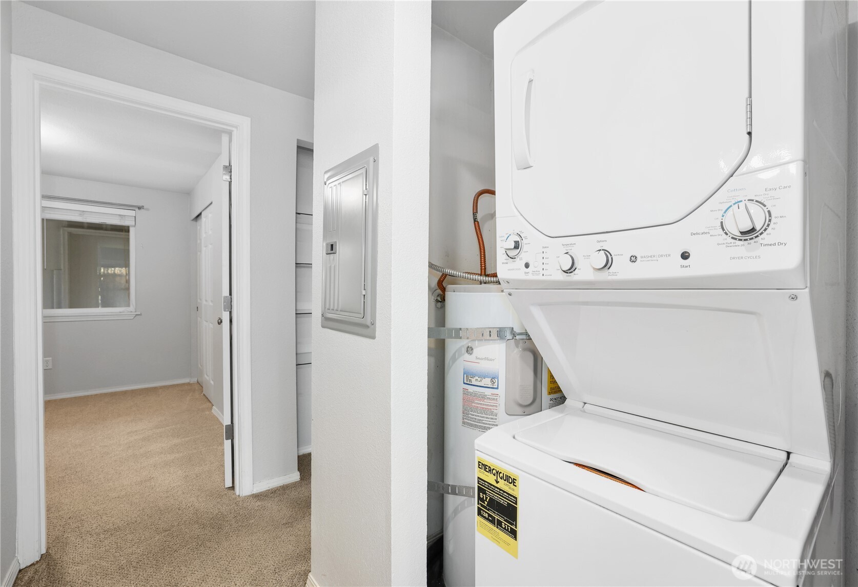 1010 North J Street, Unit 2 Tacoma, WA 98403 - Photo 18 of 29 a utility room with dryer and washer