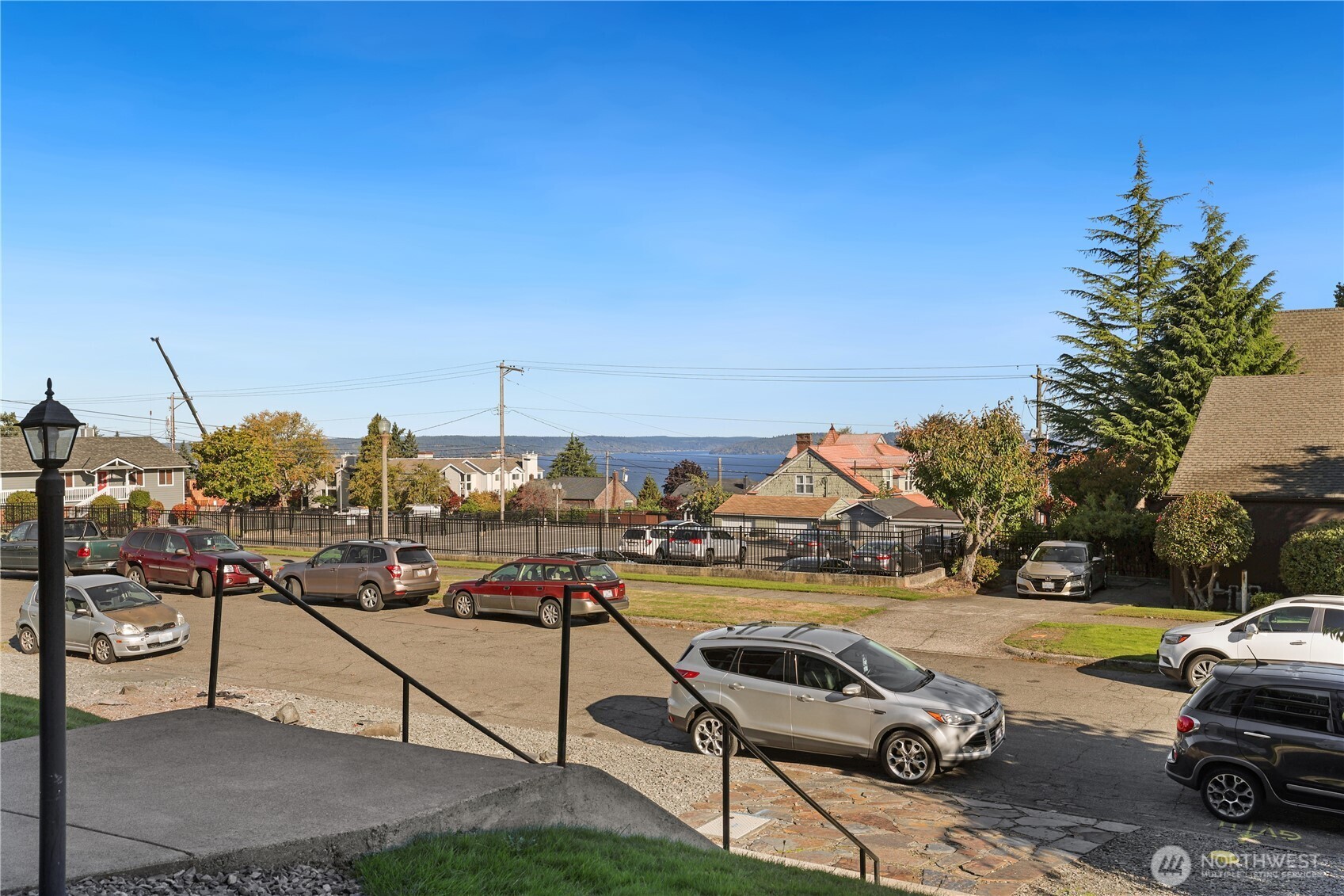 1010 North J Street, Unit 2 Tacoma, WA 98403 - Photo 20 of 29 a view of a swimming pool with lounge chair