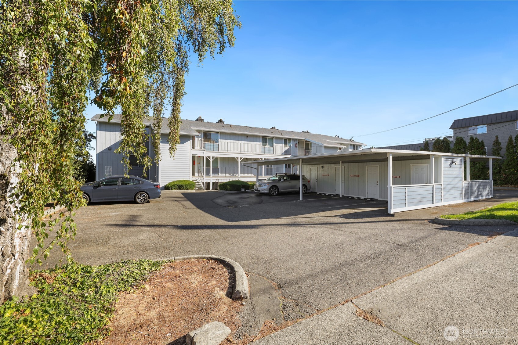 1010 North J Street, Unit 2 Tacoma, WA 98403 - Photo 21 of 29 a view of a house with entertaining space